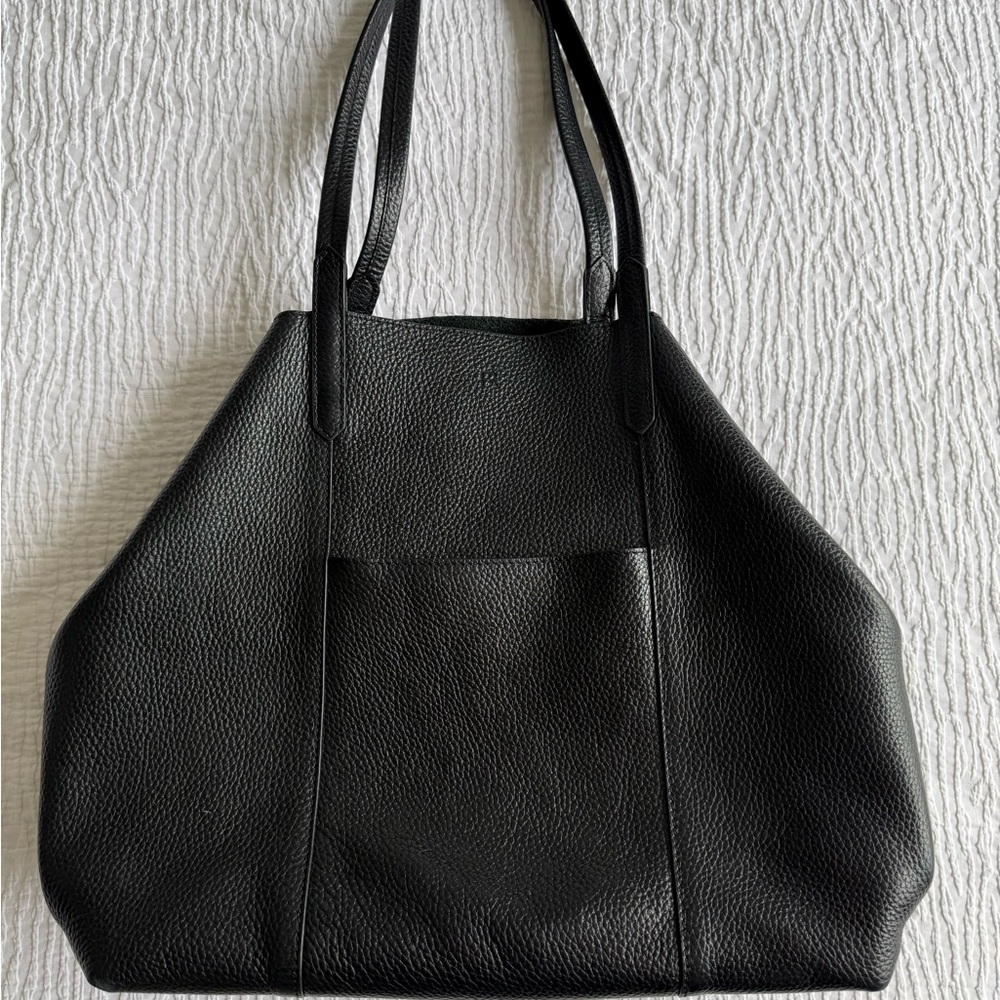 Banana Republic Black Pebbled Leather Tote Bag - Picture 9 of 11